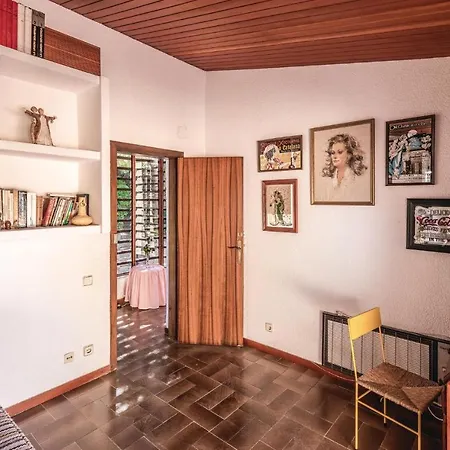 Five-bedroom Holiday In
